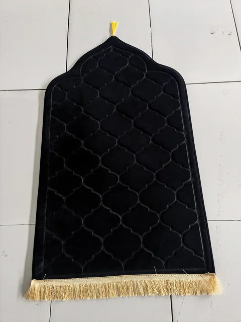 Muslim Prayer Rug Prayer Mat for Ramadan Flannel Carpet Portable Prayer Mat Worship Kneel Embossing Floor Carpets Non-slip Soft