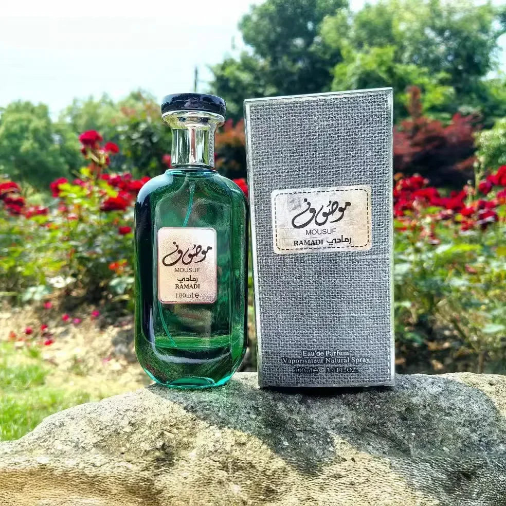 The 100 - ml original Dubai MOUSUF Arabian perfume is a unisex light fragrance. It combines various scents like