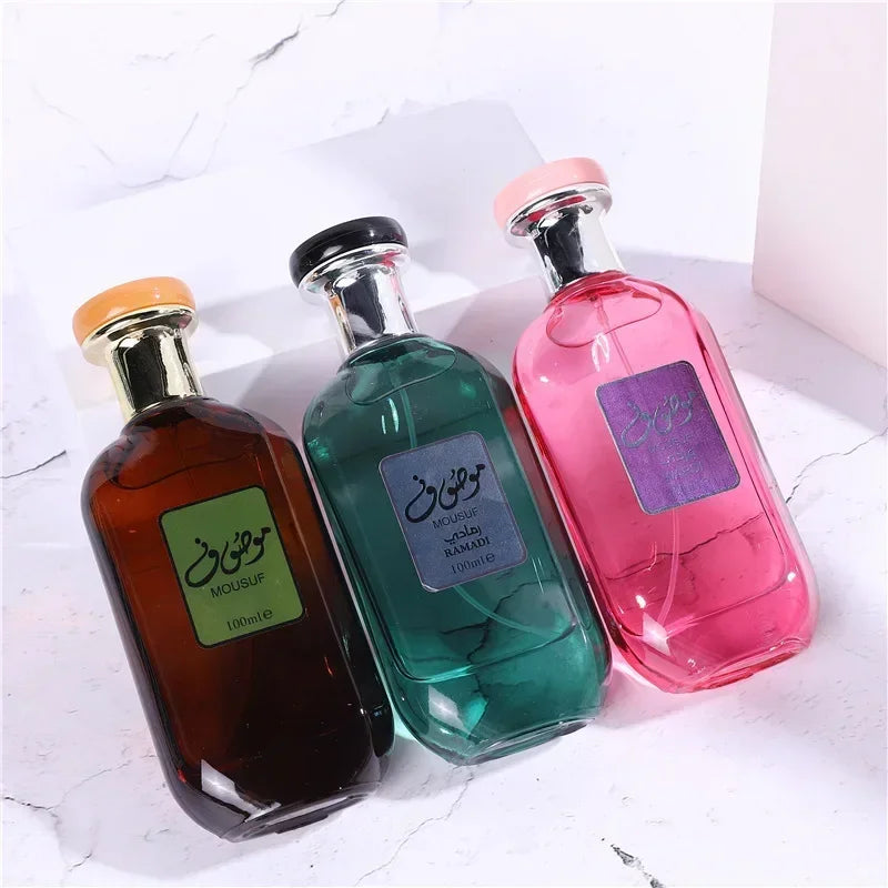 The 100 - ml original Dubai MOUSUF Arabian perfume is a unisex light fragrance. It combines various scents like