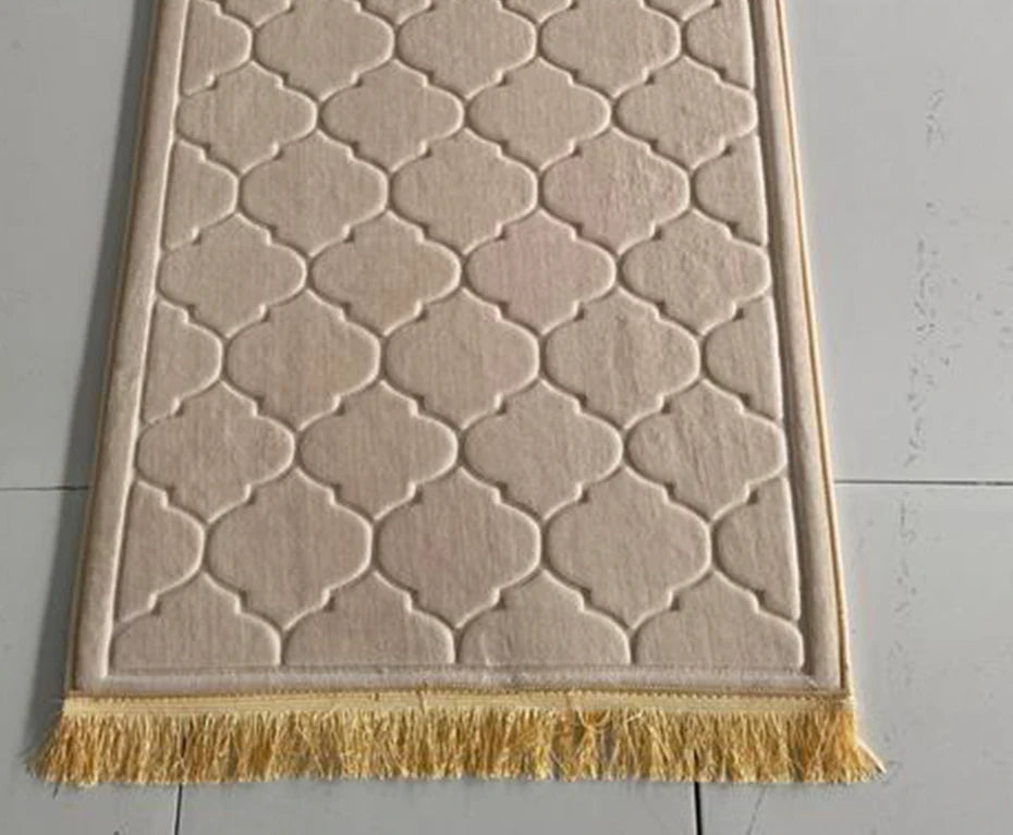 Muslim Prayer Rug Prayer Mat for Ramadan Flannel Carpet Portable Prayer Mat Worship Kneel Embossing Floor Carpets Non-slip Soft