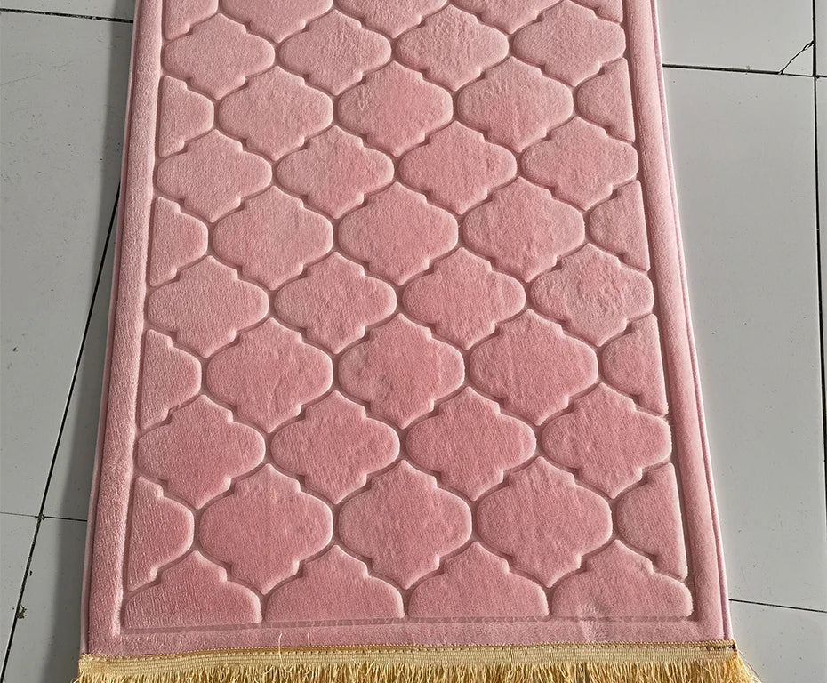 Muslim Prayer Rug Prayer Mat for Ramadan Flannel Carpet Portable Prayer Mat Worship Kneel Embossing Floor Carpets Non-slip Soft