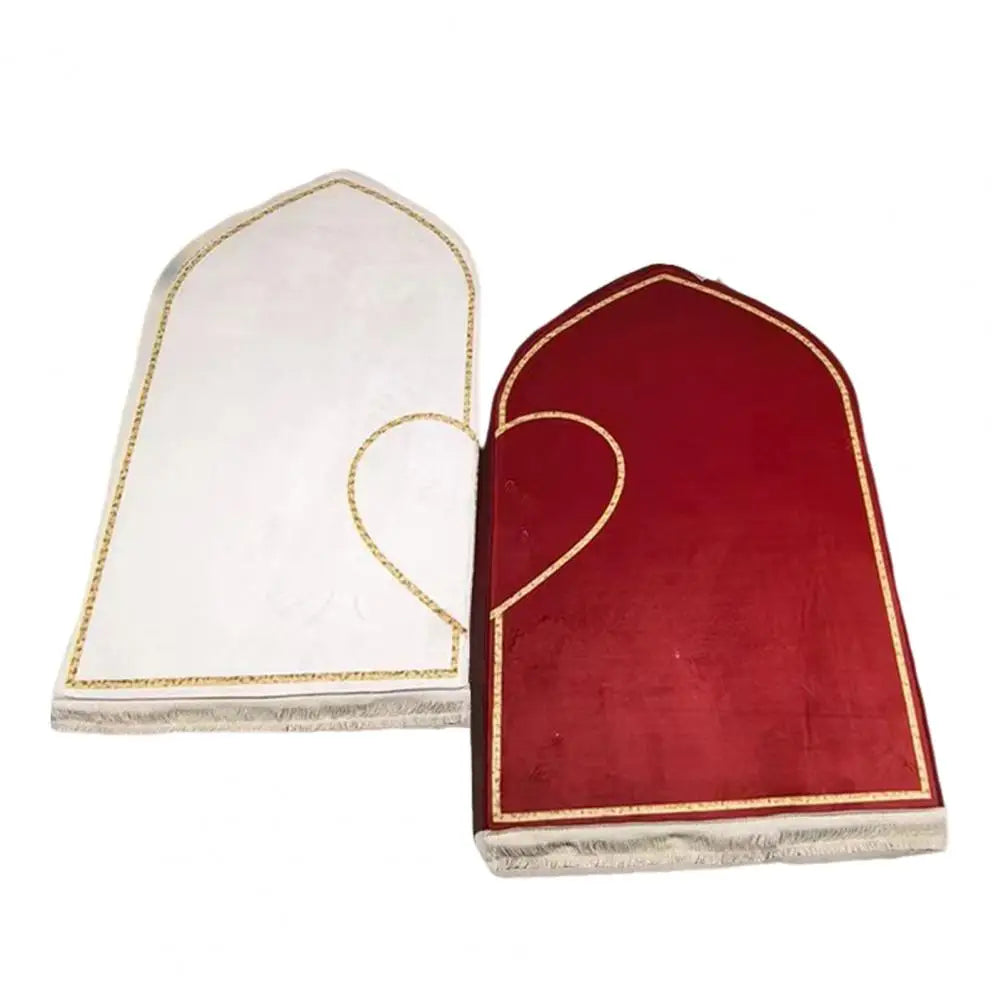 Couples Heart Patterned Flannel Prayer Mat